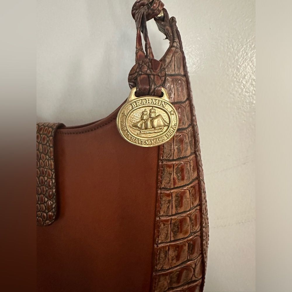 NWOT Brahmin Pecan Embossed Leather Shoulder Brown Women's Bag - Picture 9 of 15